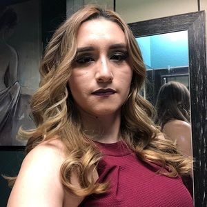 Meet your Posher, Jacqueline